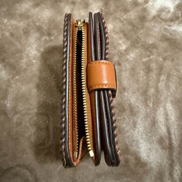 Coach Tabby  Wallet with. Braid Trim - Picture 4 of 6